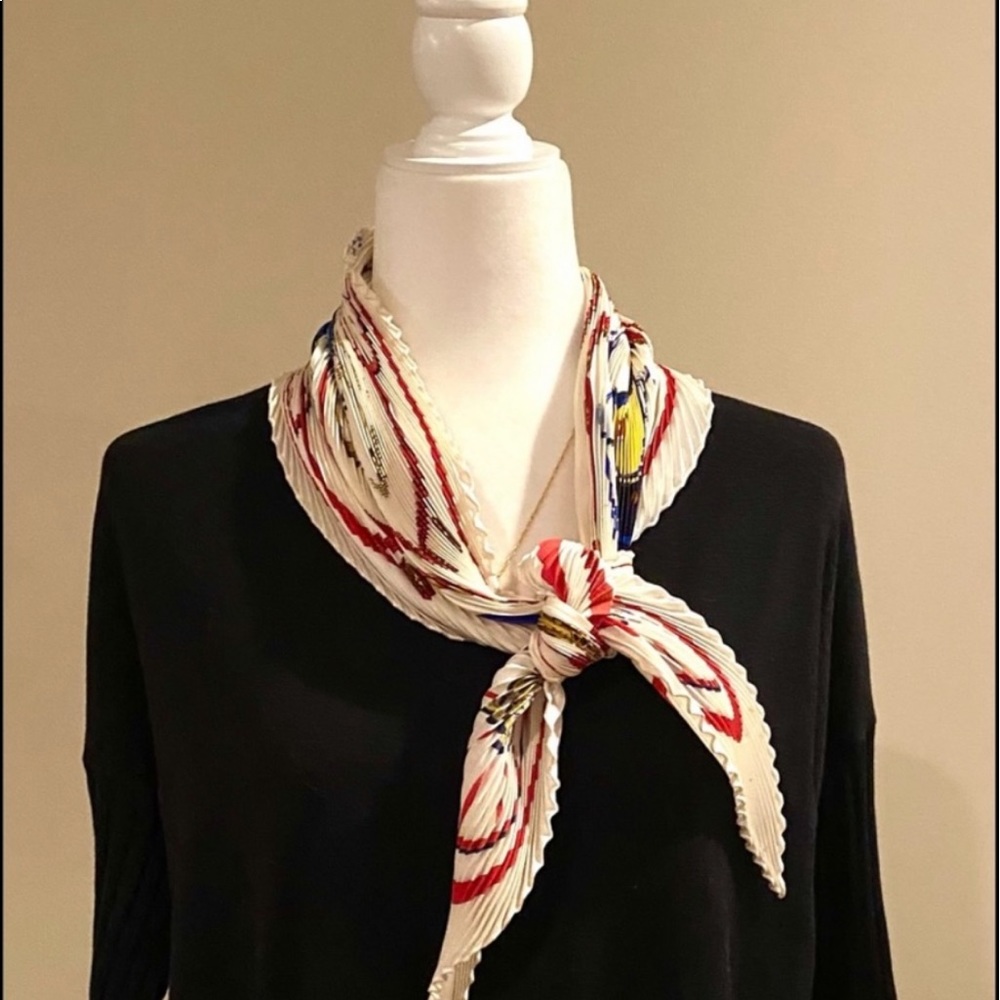 Hermes Silk Scarf - White, Red, Blue, Gold - Picture 5 of 7